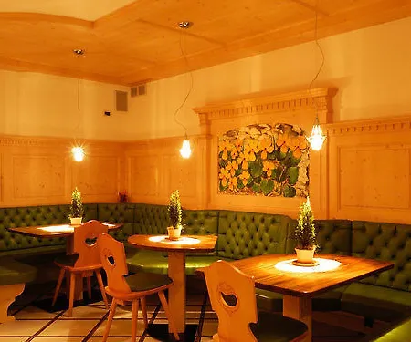 Hotel Piccolo Claudia No Pets San Vigilio Di Marebbe